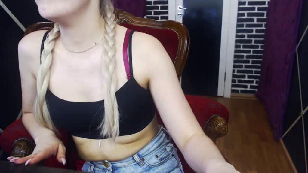 emma_lucky