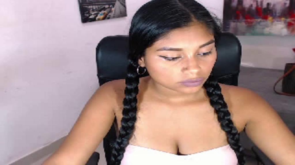 Hollysanta1 [2019-06-17 22:45:38]