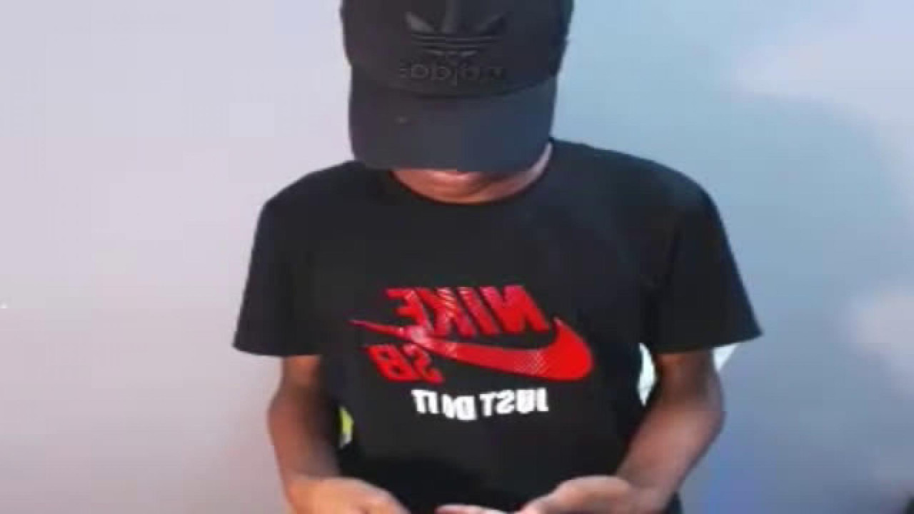 sexy_latino_xxx