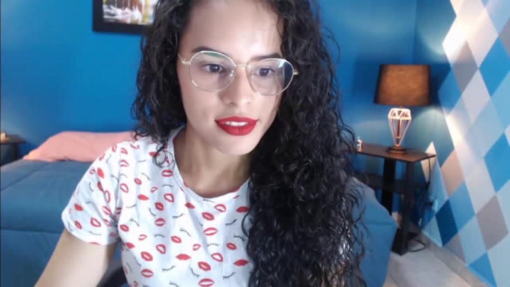 mia_curls [2020-02-06 15:20:16]