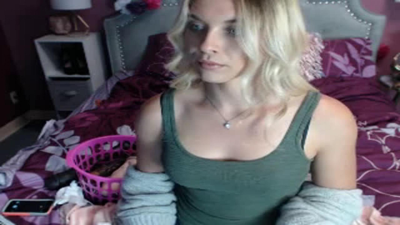 MistressAlani MyFreeCams [2017-10-06 07:47:20]