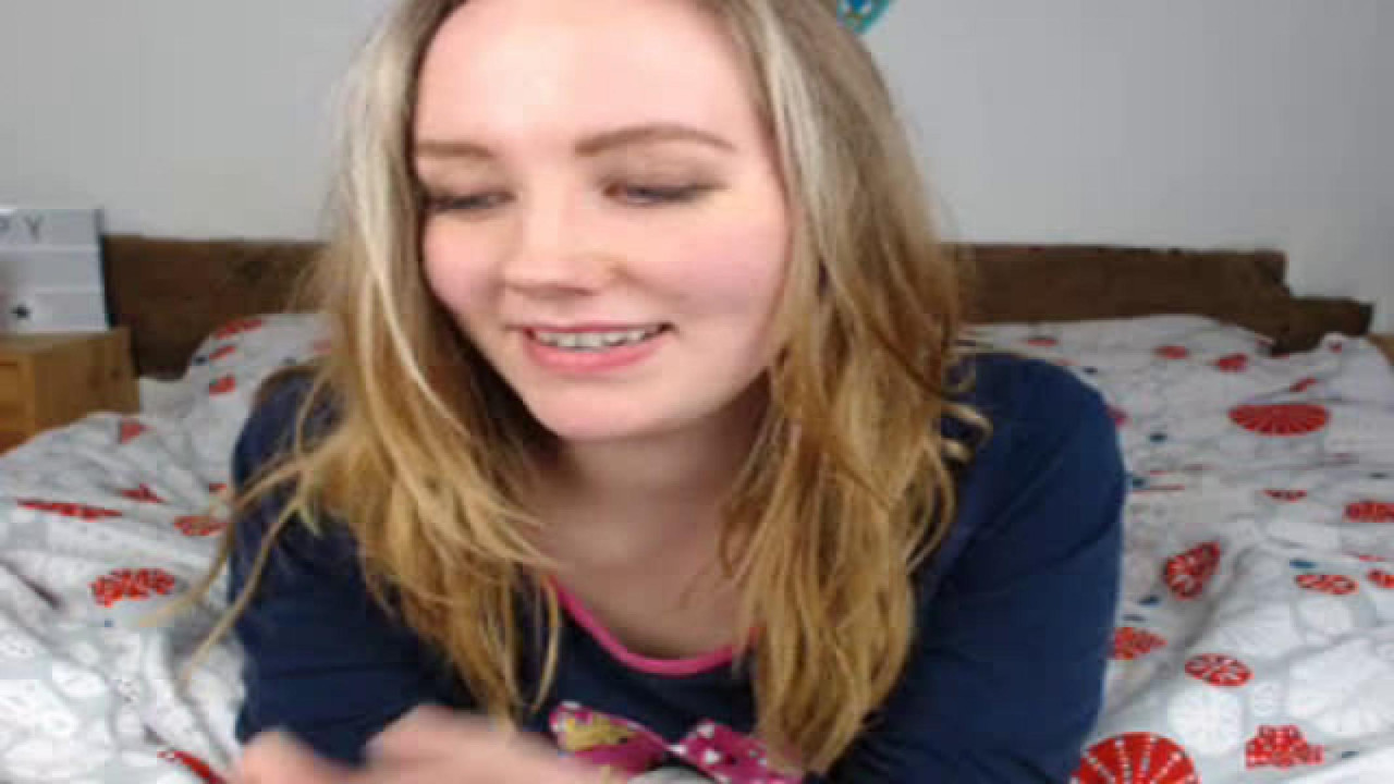 automicblonde