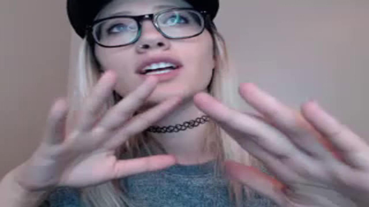 Blondie323 MyFreeCams [2017-11-05 04:53:31]