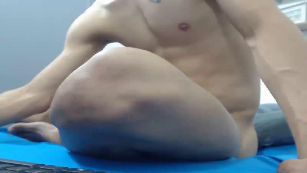 chris_jonh