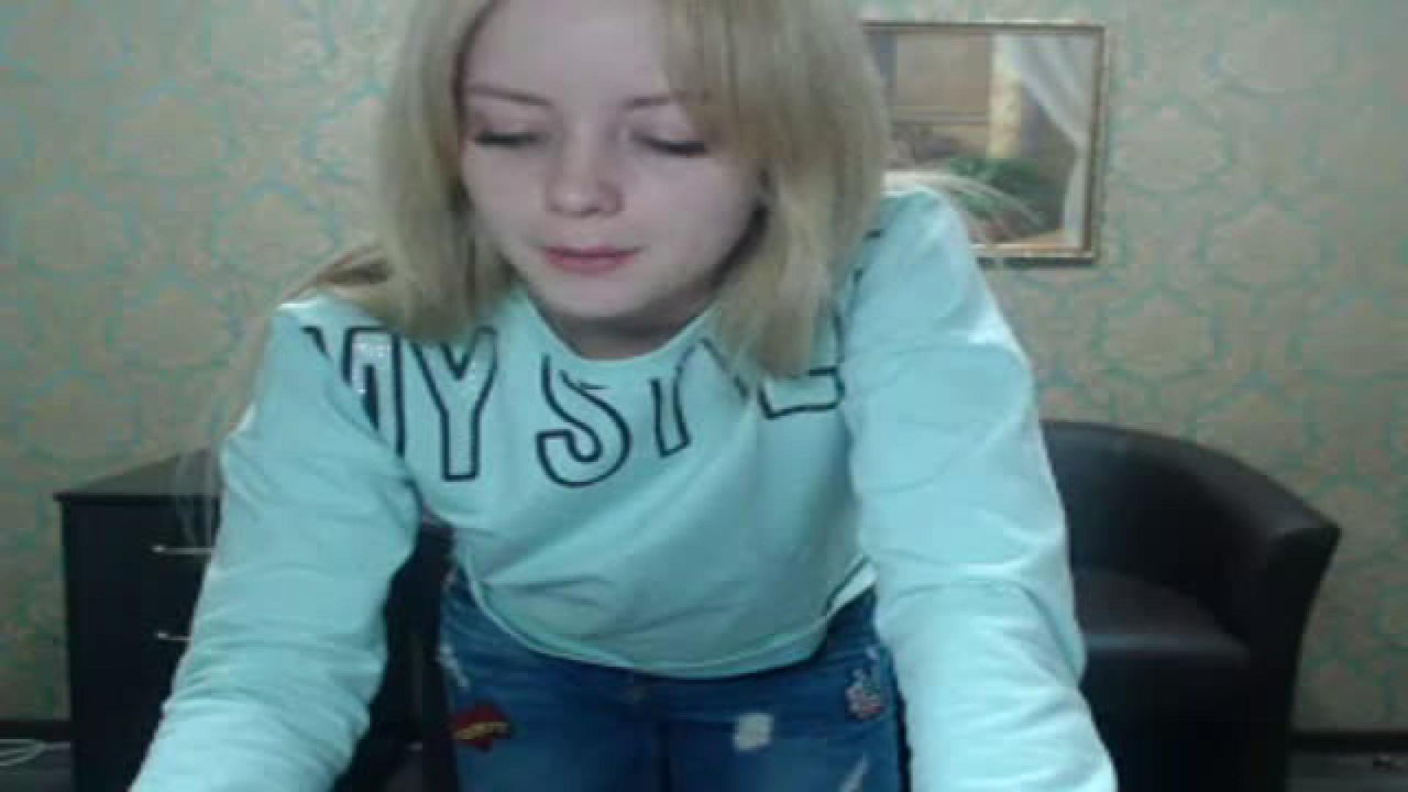 RosemaryHuge MyFreeCams [2017-09-26 12:16:15]