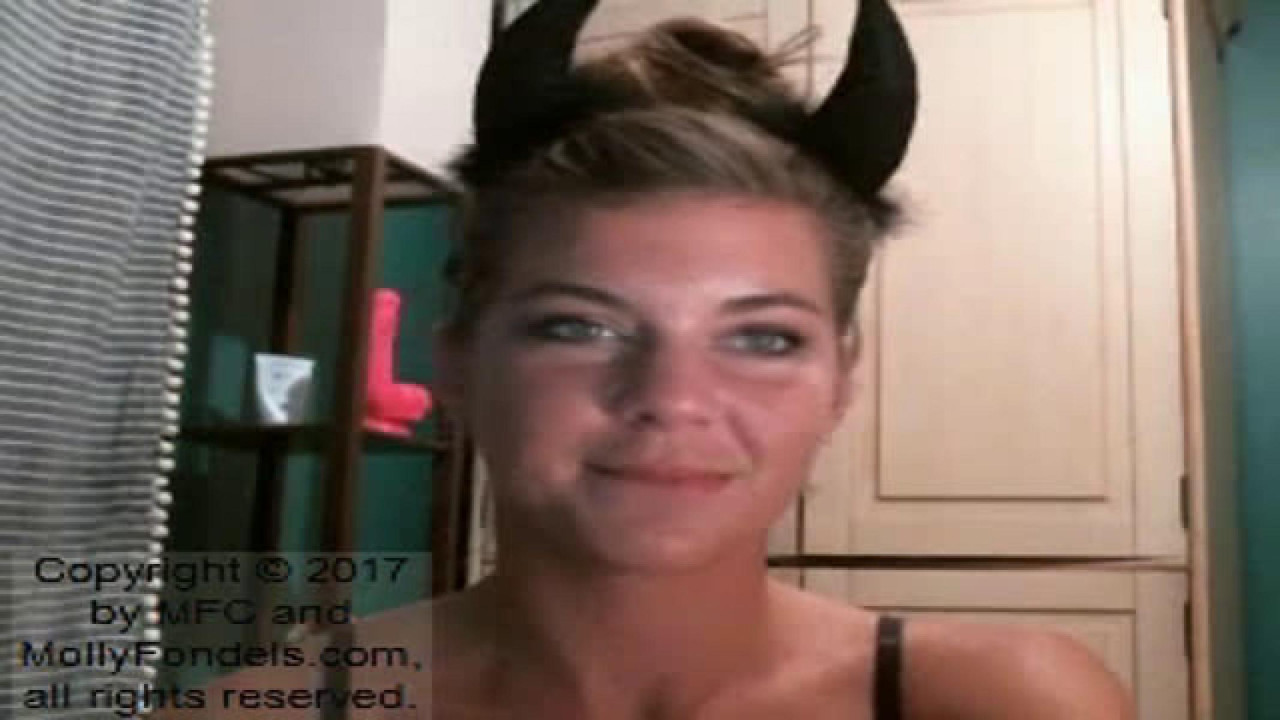 MollyFondels MyFreeCams [2017-10-06 00:51:39]