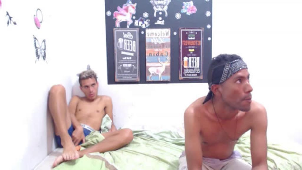 triohotgays