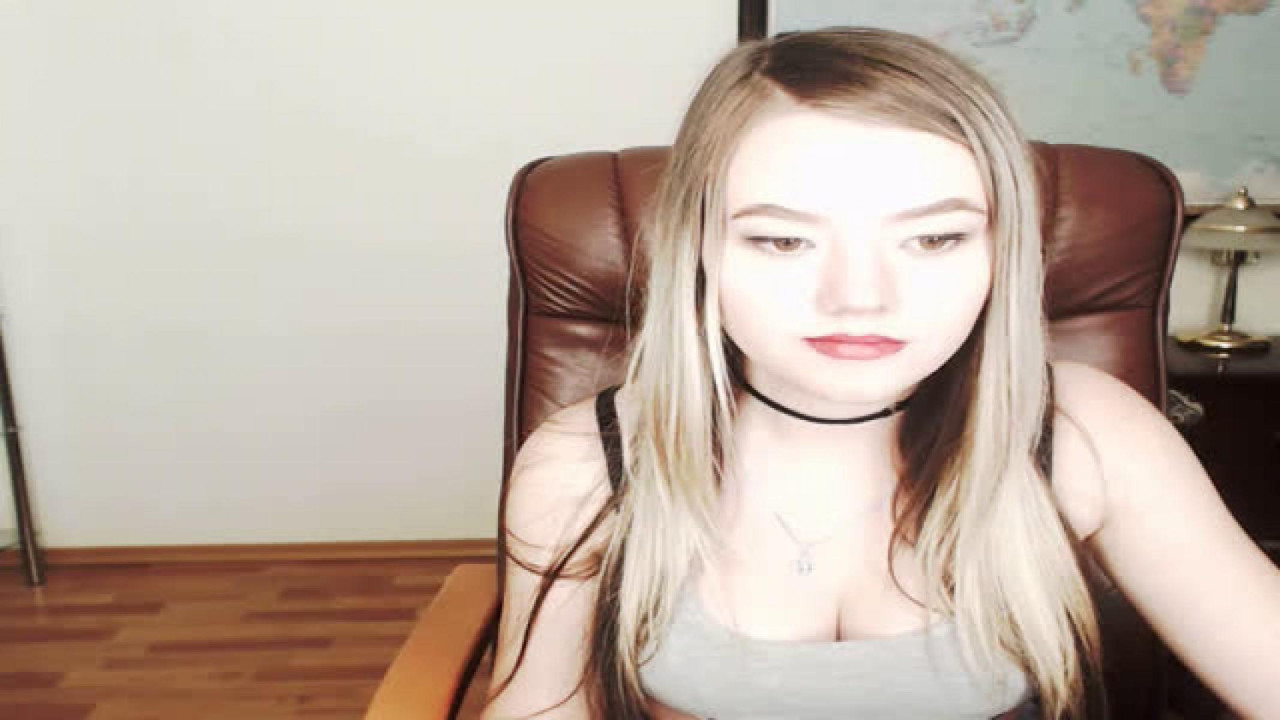 ElenGrossi MyFreeCams [2017-11-05 12:15:38]
