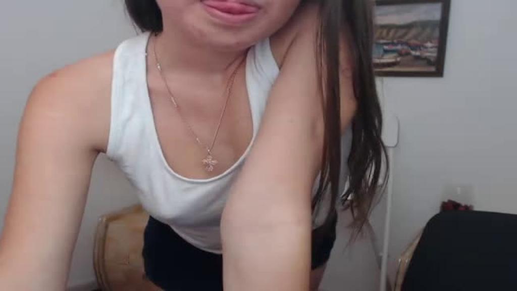Hot-Woman [2019-09-30 17:34:37]