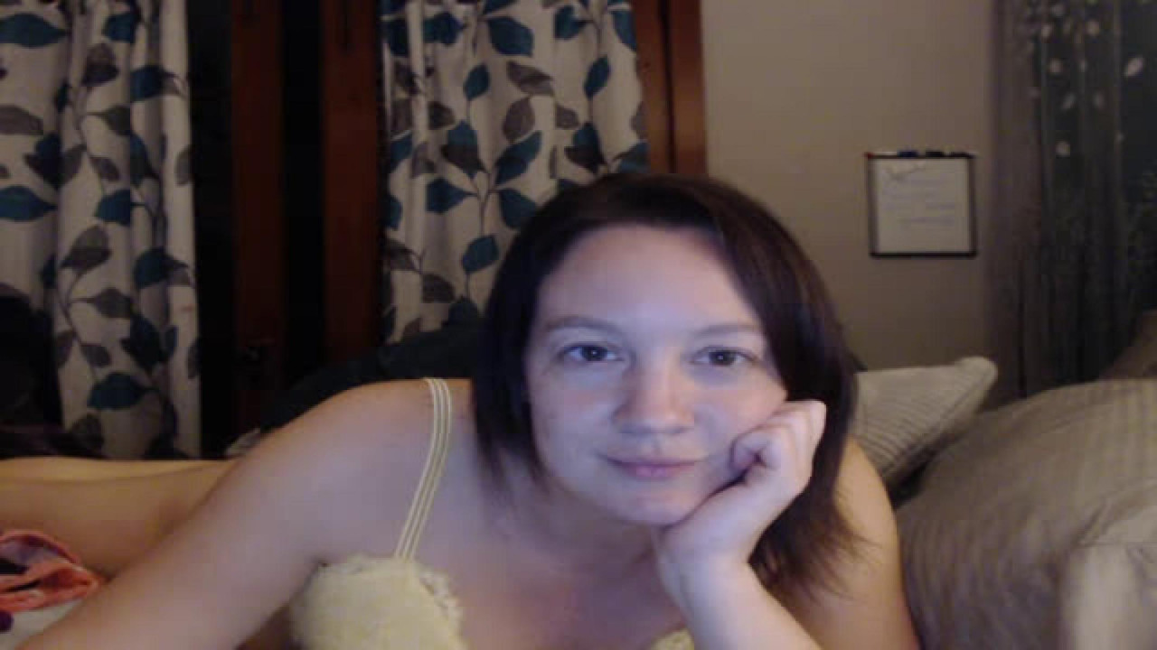momsaresexy28