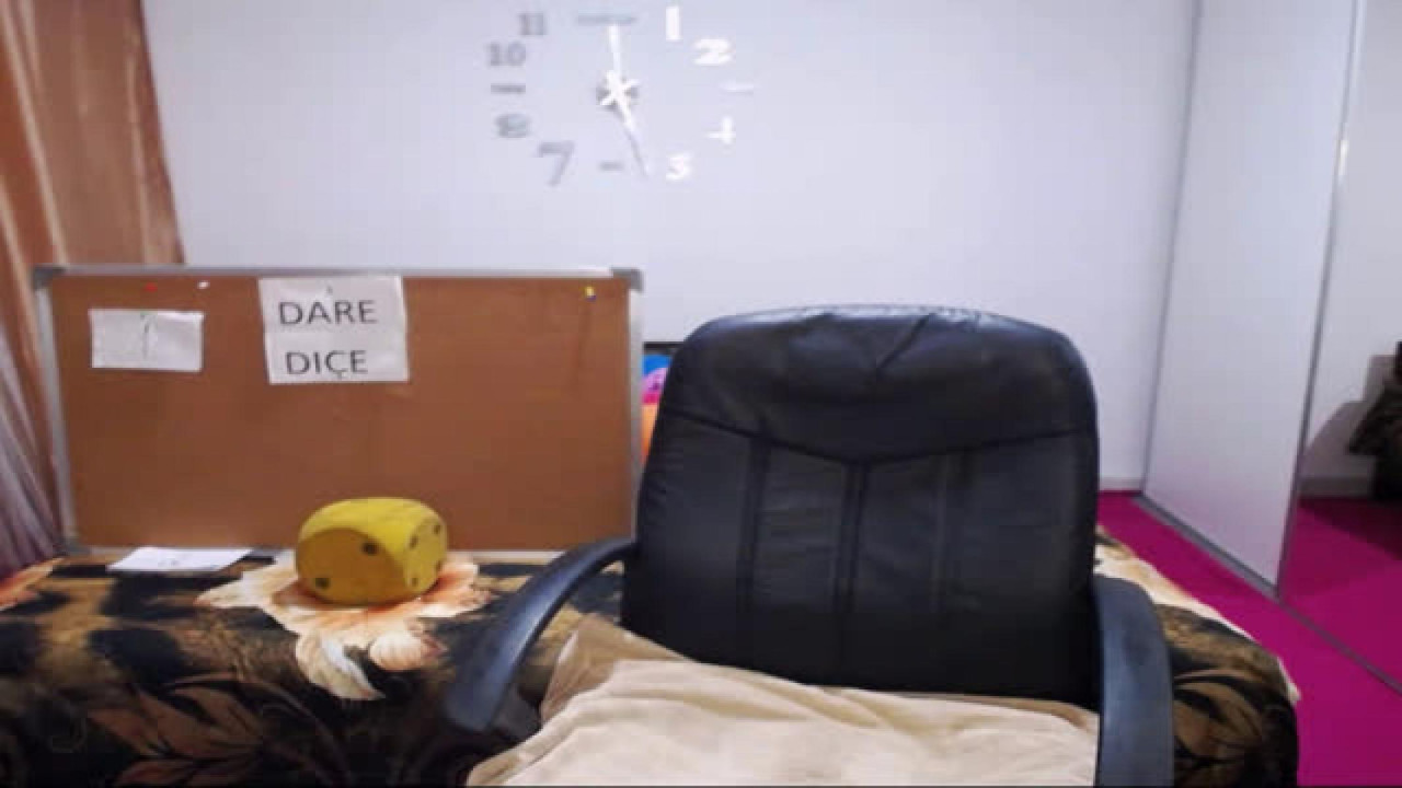 SmokeShow6900 MyFreeCams [2017-10-14 21:36:32]
