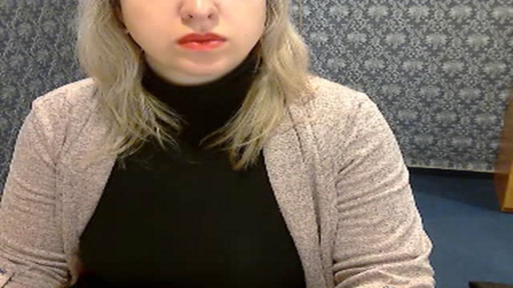 Super_Blonda_ [2018-11-27 06:39:48]