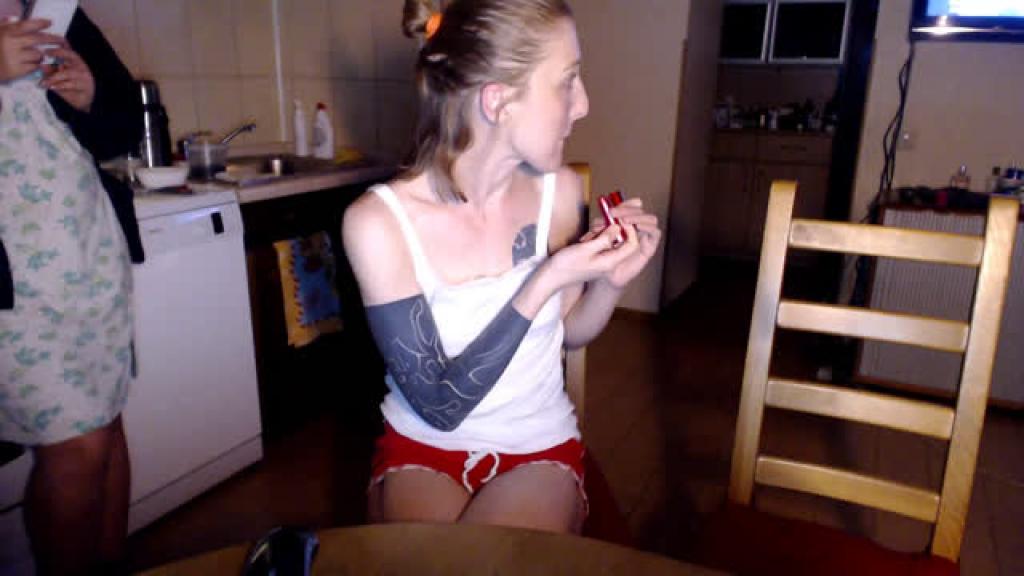 momsroom [2019-12-01 22:16:09]