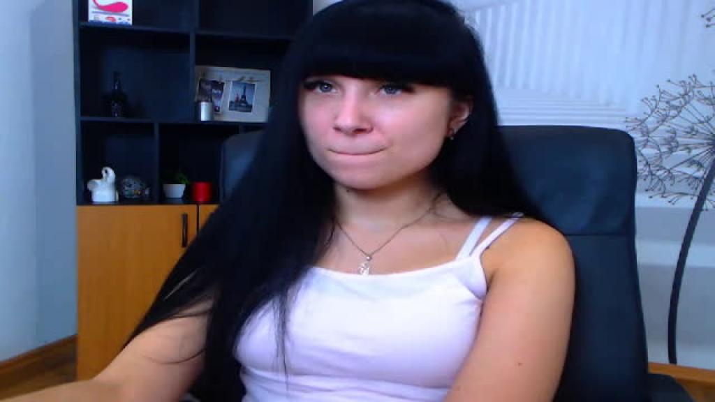 eva_white