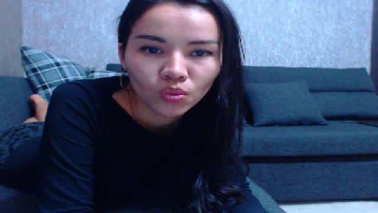 AvemeZara MyFreeCams [2017-11-03 00:22:12]