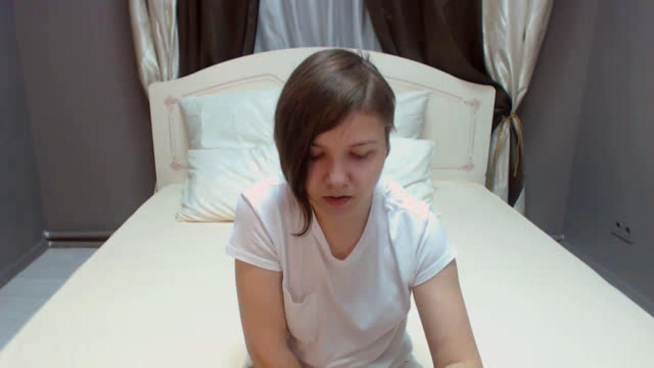 BaileyPlayfulGirl [2018-02-24 02:36:36]
