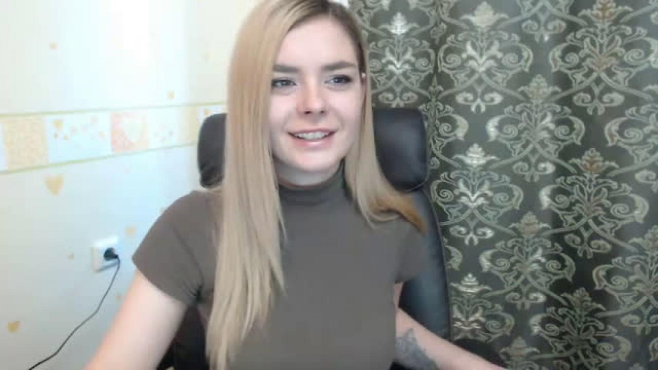 lady_blonde_