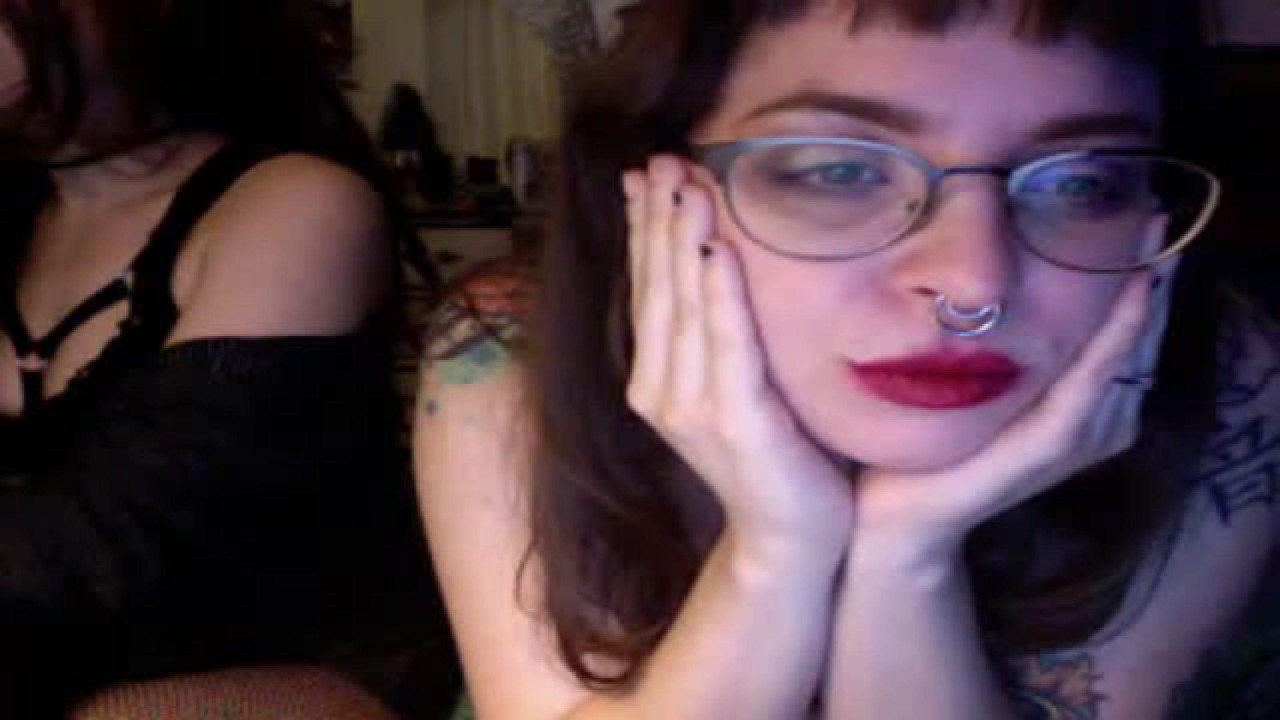 SpookShowLily MyFreeCams [2017-11-08 05:10:58]