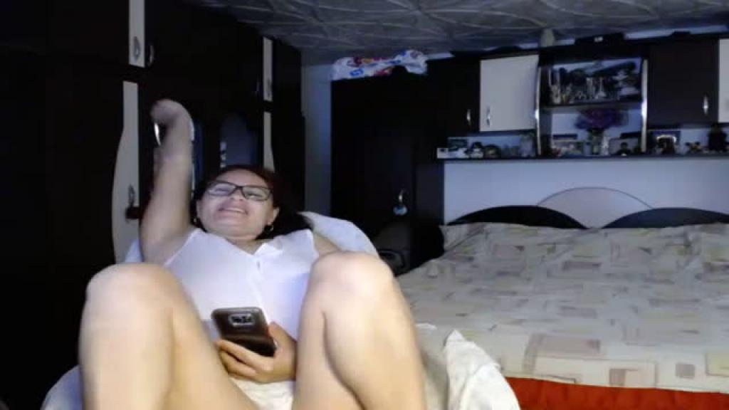 Alysquirt4u [2019-06-18 04:17:37]