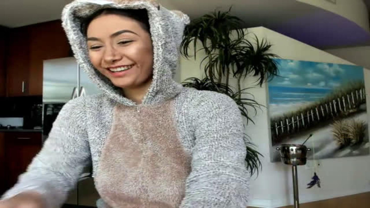 AliAutumn MyFreeCams [2017-10-11 19:50:53]