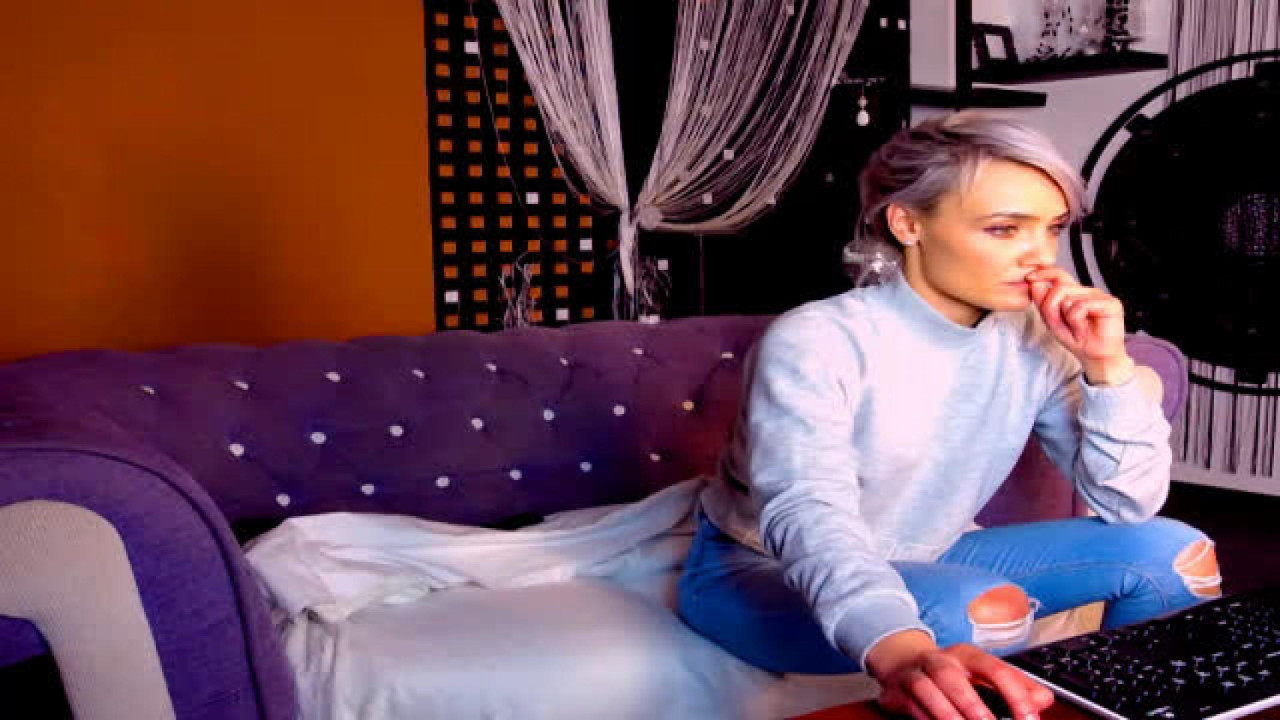 AnneLiz MyFreeCams [2017-11-06 15:55:38]