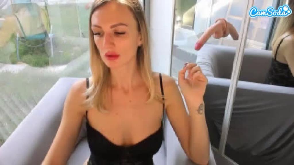 sophieblond3