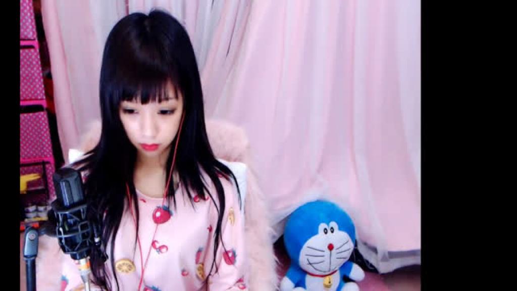 sexylittlelisa