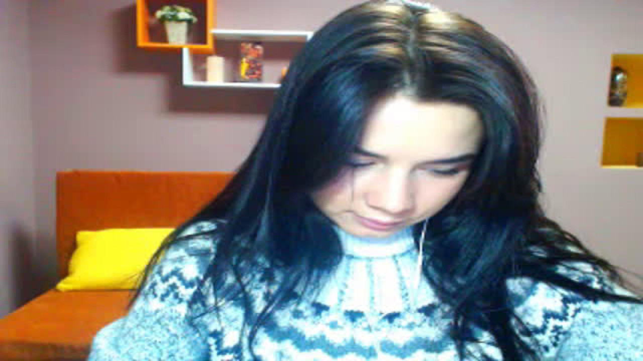 MiaBelucchi MyFreeCams [2017-11-04 18:20:21]