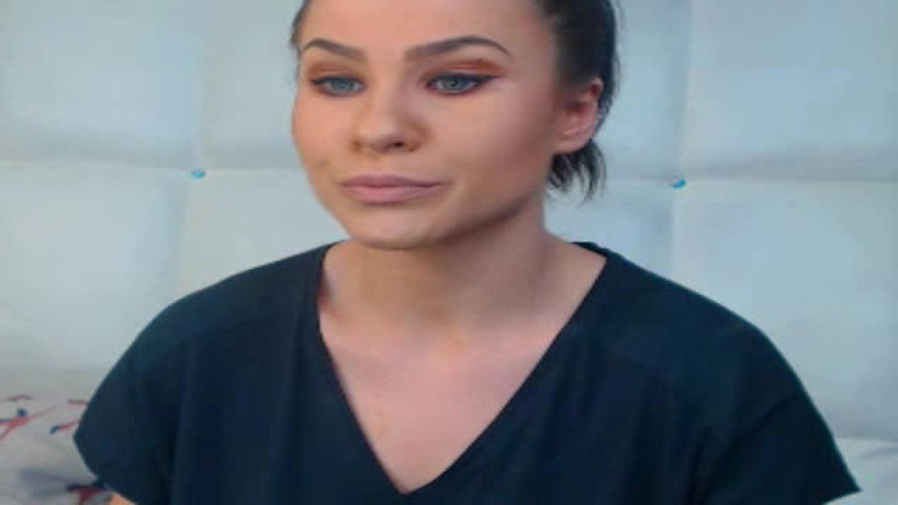 larise__ MyFreeCams [2017-10-24 06:11:14]