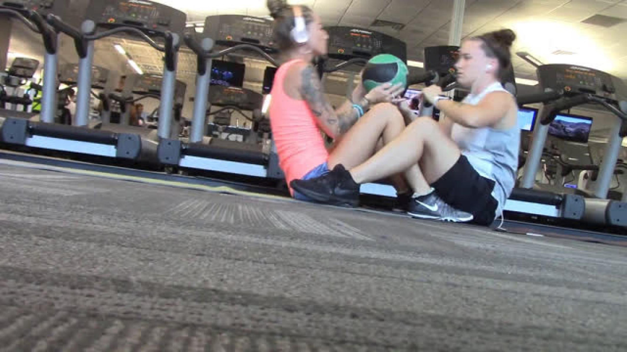 AshlynxDiamond - GYM Sluts Public Fuck At The GYM