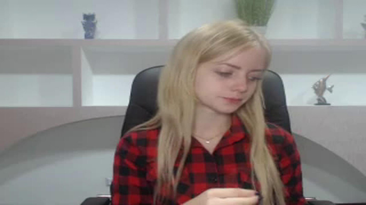RosemaryHuge MyFreeCams [2017-10-14 11:35:25]