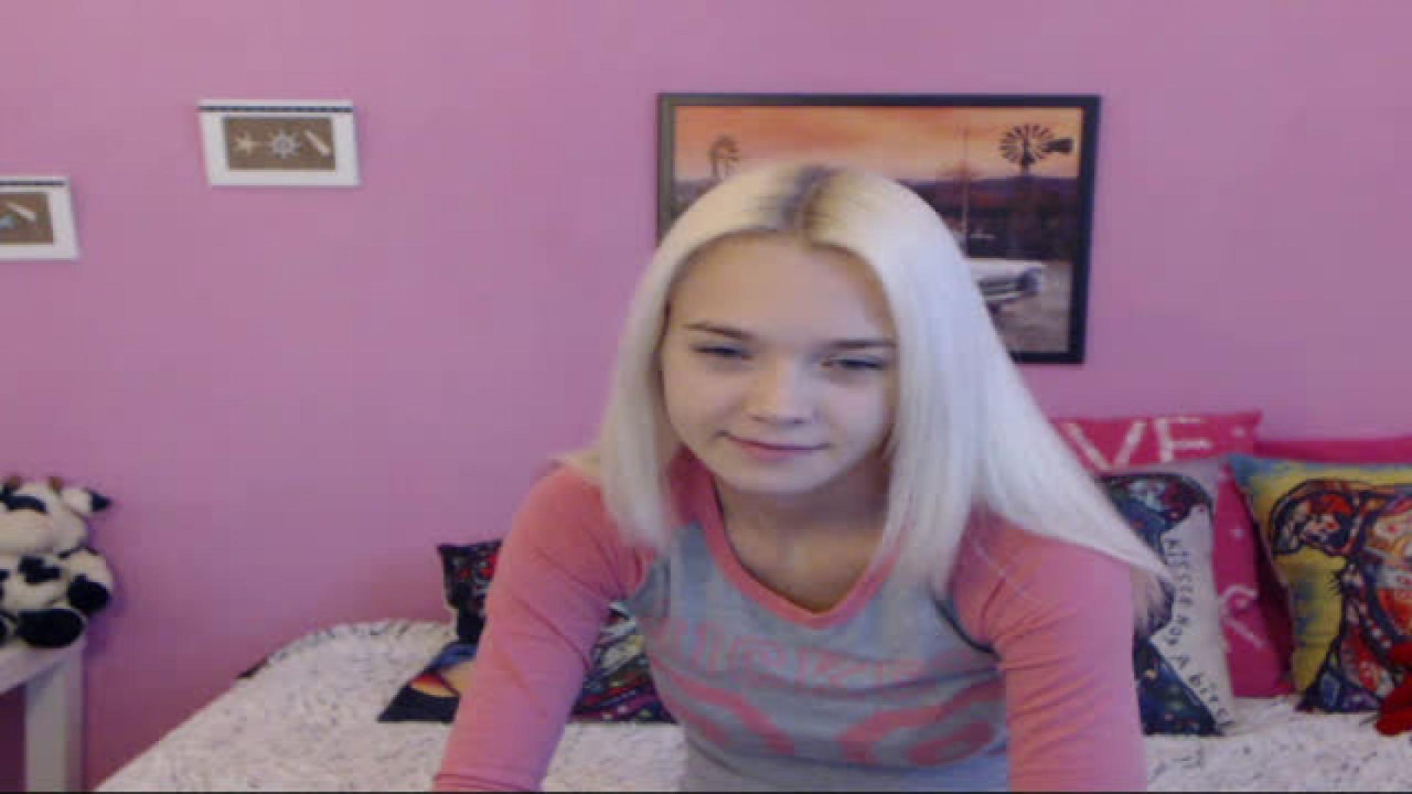 HappyAnna MyFreeCams [2017-10-30 06:28:15]