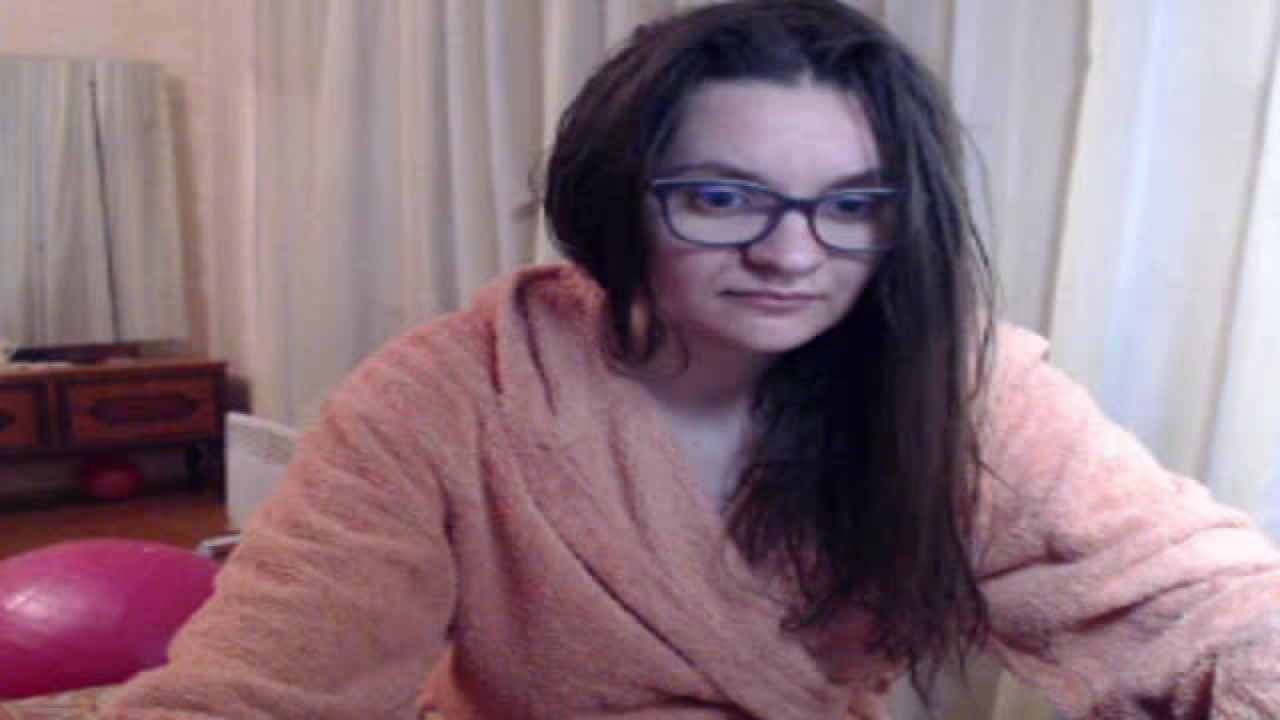 BrunetteRus1 MyFreeCams [2018-04-18 18:05:34]