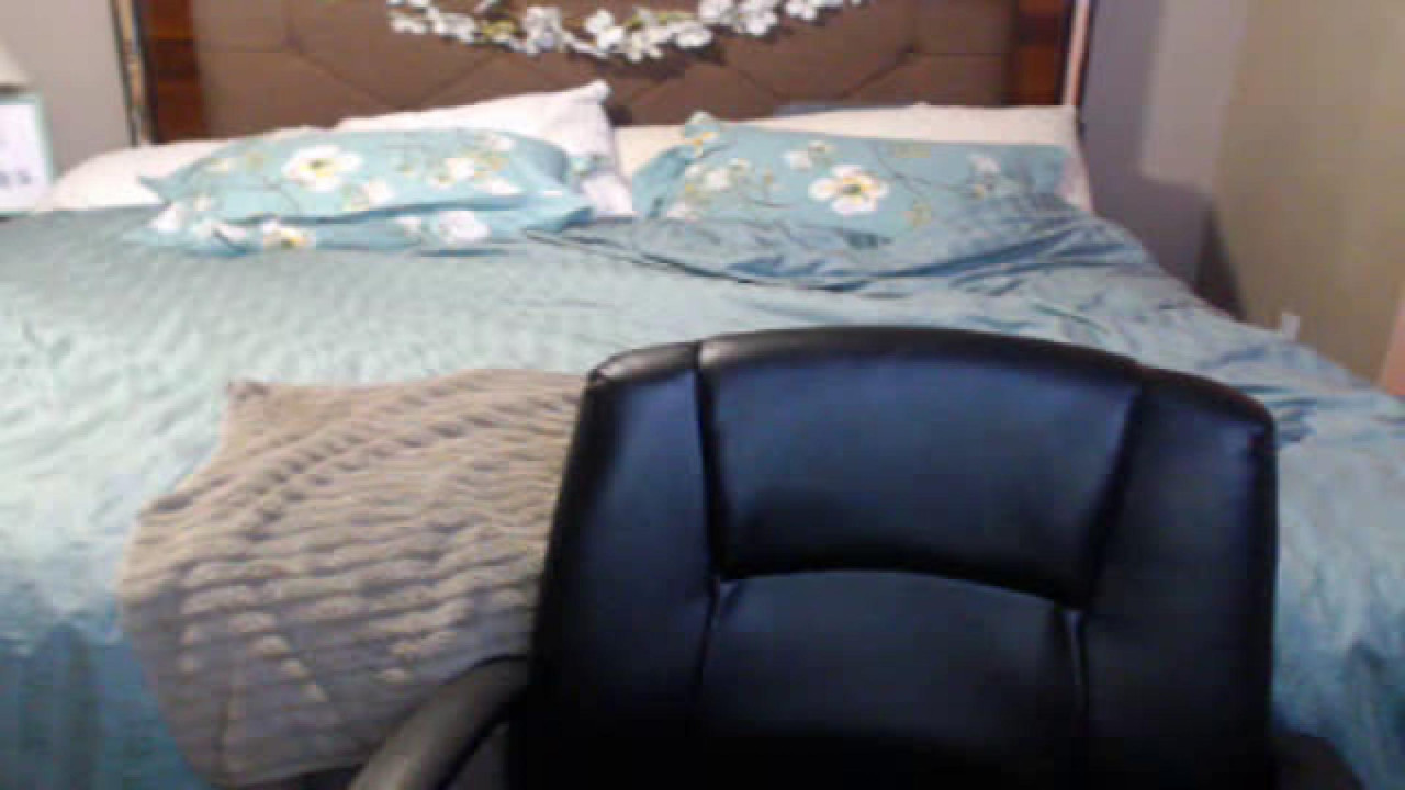 Kat_eyes MyFreeCams [2018-05-01 05:45:49]
