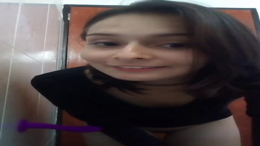 Roxannepiggy [2019-07-25 16:15:28]