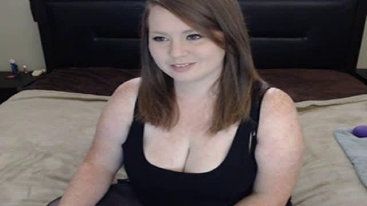 xtracurvyandi
