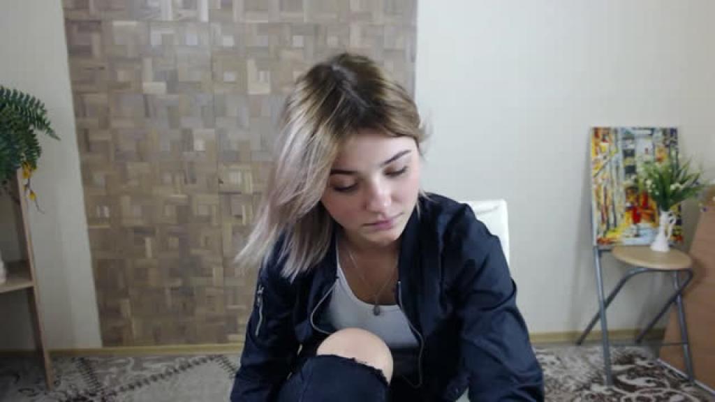 lolaa_kim