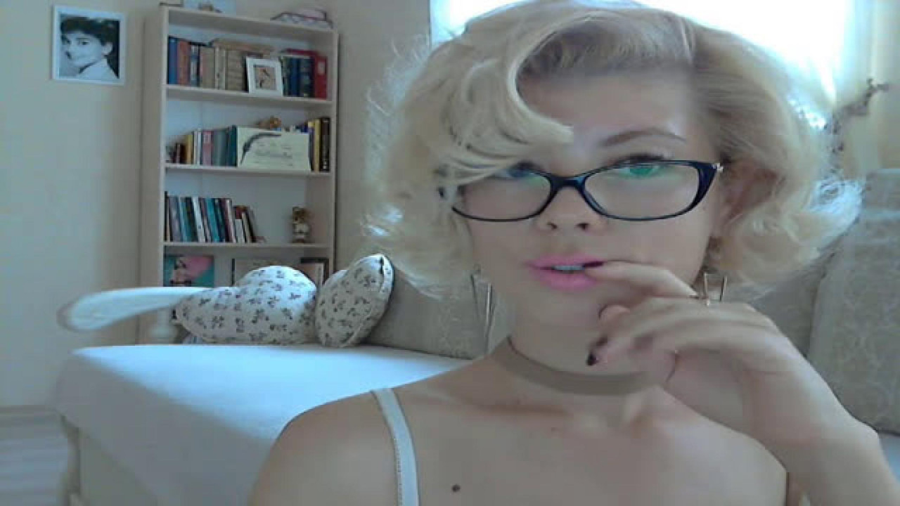 MissDelicia MyFreeCams [2017-10-21 10:25:17]
