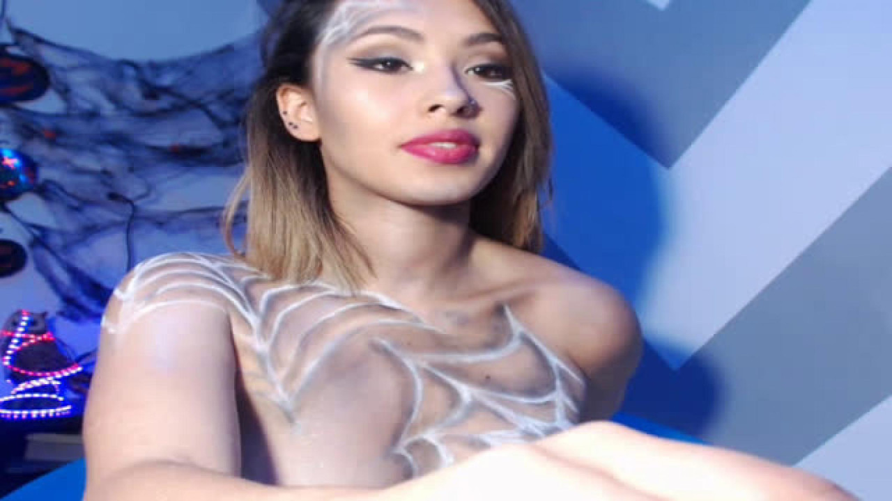 TatiaanaLopez MyFreeCams [2017-10-08 09:25:14]